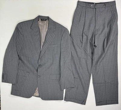 Jos A Bank Hombres Lana 2 Piezas 38R 30x28.5 Gris Rayas Carrera Negocios Puños Foto 1 de 4