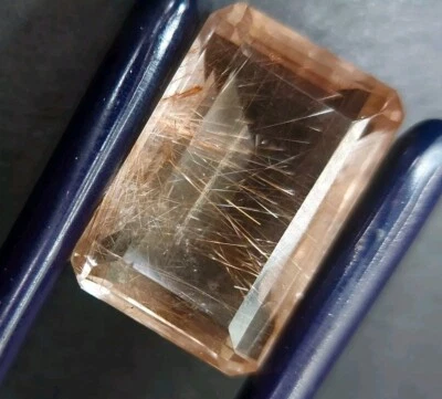 Large gold rutile quartz gemstone - faceted natural rutilated Quartz 27.15 CTS  - Image 1 of 4