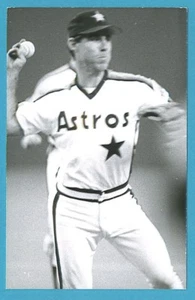 Phil Garner (1986) Houston Astros Vintage Baseball Postcard PP00848 - Picture 1 of 2