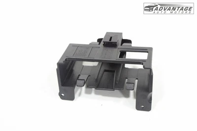 2024-2025 CHEVROLET TRAX INTERFACE COMMUNICATION CONTROL MODULE BRACKET OEM - Image 1 of 4