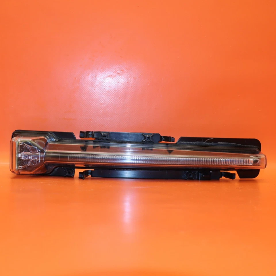 Faro antiniebla conductor izquierdo ford taurus 2010-2016 2017 2018 2019 ag13-13b221-a oem Foto 1 de 4