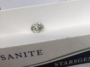 Piedra moissanita amarilla clara 10x8 mm calidad I-J VS forma ovalada - Imagen 1 de 2