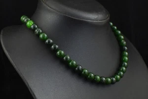 Collar de cuentas redondas de jade verde de una sola hebra natural de 237 quilates JK 46E324 - Imagen 1 de 6