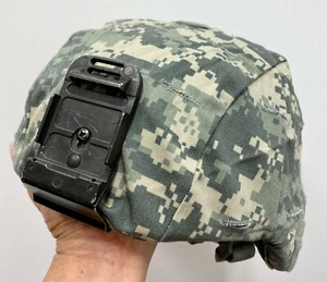 Original USGI Ach Mich Combat Helm mit Acu Abdeckung und Fronthalterung - groß - Bild 1 von 5