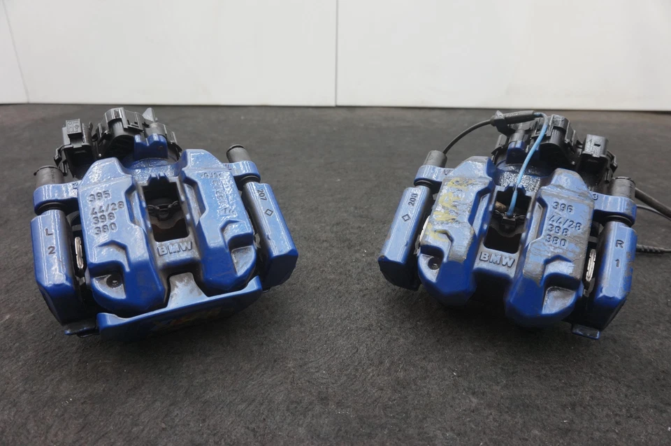 套装 2 后左右制动卡钳 34208843001 宝马 760I xDrive 2023-24 *注 — 第 1/4 张图片