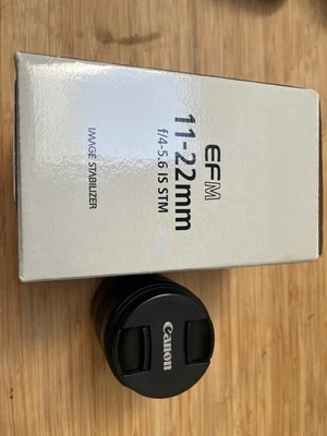 Lente zoom Canon EF-M 11-22 mm F4-5,6 IS STM 2,0x enfoque automático montura Canon EF-M Foto 1 de 4