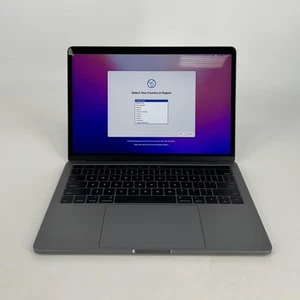 MacBook Pro 13 Touch Bar Gray 2016 2.9 GHz i5 8GB 256GB SSD Very Good - READ - Picture 1 of 12