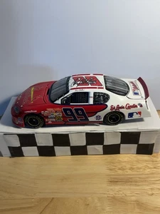 1/24 Nascar Diecast, Kenny Wallace #99, St Louis Cardinals, autografo, senza scatola - Foto 1 di 5