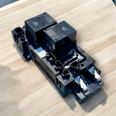 Módulo de control de conexión de batería híbrido Toyota Camry 2007-2011 G3820-33010 Foto 1 de 4