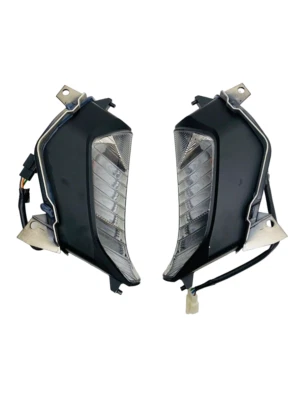 Señales de giro Honda CBF 1000 de 2011 a 2016 nuevas y originales Foto 1 de 4