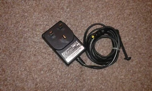Retplacement 5V AC-DC Power Supply for Games & Mobile Devices (Delta) - Picture 1 of 2