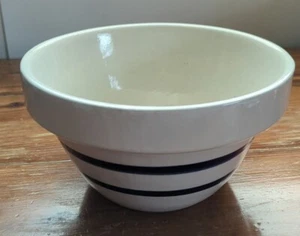 Vintage UVP Co. Roseville Ohio beige kobaltgestreift Mischschüssel Steinzeug/9 Zoll x 5 Zoll - Bild 1 von 5