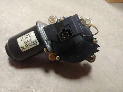 Motor limpiaparabrisas delantero Mazda Protege & Protege5 nuevo 2001 a 2003 Foto 1 de 4