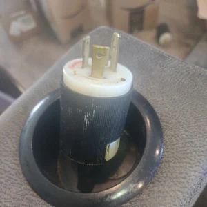 Hubbell 20A 480VAC Plug Used - Picture 1 of 3