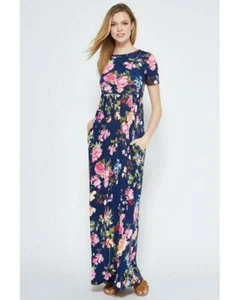 Making Memories Floral Print Maxi Dress with Pockets in Navy - Picture 1 of 5