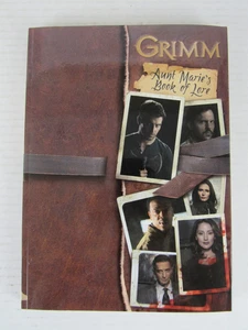 Grimm: Tante Maries Buch der Überlieferung (2013, Titan) 1. Auflage NM 9.4 NY539 - Bild 1 von 3