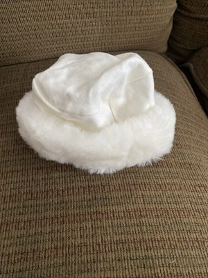 American Girl AG Retired Snow Flurry WHITE FAUX FUR HAT 18” Doll Fashion - Image 1 of 2