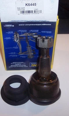 Новый из старых запасов нижний шаровой шарнир передней подвески K6445 Chevy GMC C2500 C3500 88-92 L8 - Изображение 1 из 3