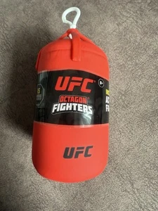 UFC OCTAGON FIGHTER Blind Bag 15 To Collect (RARE) Brand New - Picture 1 of 3