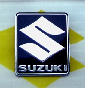 ORIGINAL Suzuki-MINI-EMBLEM-PVC-LOGO-2cm Aufkleber-Cockpit-Sticker-20mm-TH - Bild 1 von 2