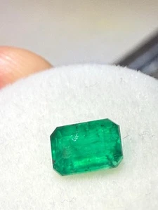 Loose natural certified AAA Emerald - Picture 1 of 6