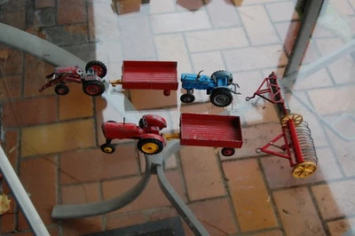 Konvolut Corgi Toys Dink Landmaschinen  Ford MF Massey Harries Konvolut Bastler  - Bild 1 von 4