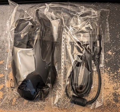 Asus M12 Wired Mouse (0K100-00091500) [New] - Image 1 of 2