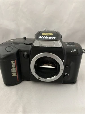 Cámara fotográfica Nikon N4004 35 mm SLR para reparación/piezas Foto 1 de 2