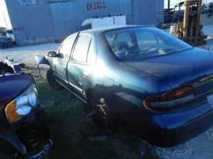 DRIVER LEFT TAIL LIGHT QUARTER PANEL MOUNTED FITS 95-97 ALTIMA 61347 - Picture 1 of 3