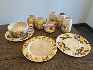 Vintage Arnels Ceramic Merry Mushroom Dinner Piece Bright VTG Mid Century 1980's - Picture 1 of 24