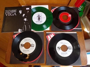 Suzanne Vega Collection of 4 45s w Promos and Green Vinyl - Imagen 1 de 4