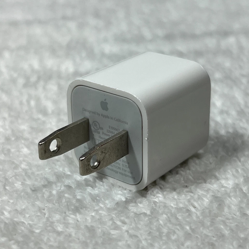 OEM Genuine Original Apple 5W USB Wall Charger Power ADAPTER Cube A1385 - Image 1 of 3