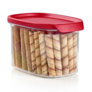 Tupperware Ultra Clear 4.5 Oval New - Picture 1 of 1