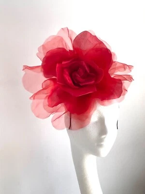 Sombrero Rojo Royal Ascot Grande Gigante Flor Sombrero Fascinador Boda Royal Ascot Derby Foto 1 de 4