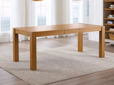 8-местный обеденный стол Better Homes & Gardens с легкой медовой отделкой из массива дерева  - Изображение 1 из 4