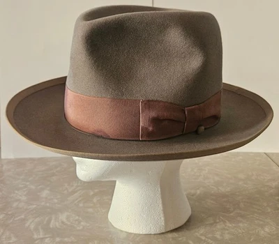 SOMBRERO de colección PORTIS Stetson Whippet FEDORA talla 6 arena súper lujoso arco cinta marrón Foto 1 de 4