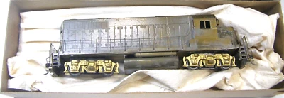 Hallmark HO Model R.R. Brass Diesel Locomotive ATSF GP-35 Power   BM5 - Image 1 of 4