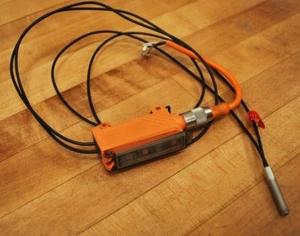 IFM 0B5013/0BF-FPKG/T/US, Photoelectric Sensor, 36V,100/10mA - USED - Picture 1 of 4