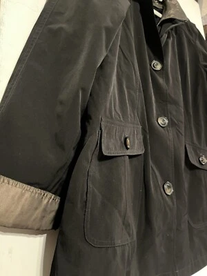 Abrigo de lluvia largo Gallery grande negro y marrón para mujer forro desmontable botón delantero Foto 1 de 4