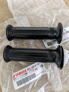 New OEM Grips With Throttle Sleeve Yamaha Big Wheel 80 BW80 PW80 Y Zinger - Picture 1 of 2