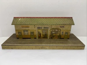 O GAUGE HORNBY TRAINS BY MECCANO No. 3 Station / Platform - c 1940s - Picture 1 of 9