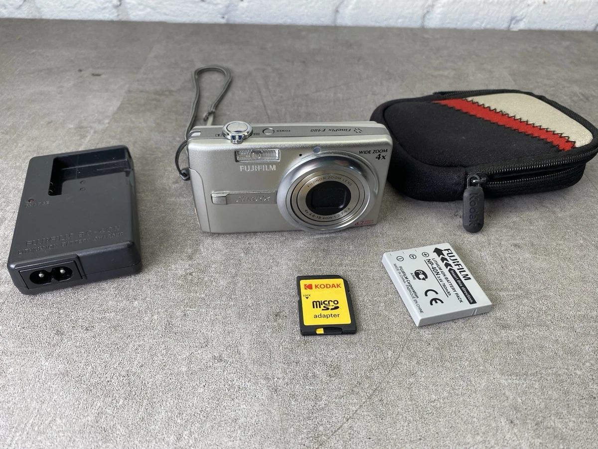 FUJIFILM FinePix F480 コンデジ シルバー ASCII.jp：富士フイルム