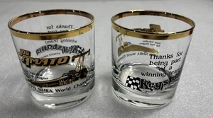Zwei Joe Amato NHRA 1990 World Champion Team Valvoline Top Fuel Dragster Glas - Bild 1 von 6