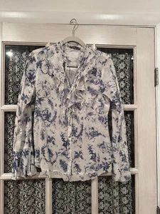 Hemden von Cino blau-weiße Baumwollbluse mit Glockenärmeln, Größe M, rohe Kanten - Bild 1 von 14