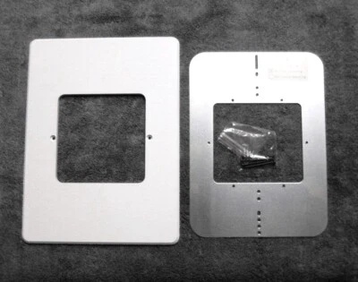 RETRO-5RV Vertical Blanco y 5RAV Placa de Metal Intercomunicador IST IntraSonic Foto 1 de 4