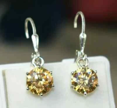 Tachuelas solitarias de diamantes champán tratados certificados de 5 quilates de plata 925 gran brillo Foto 1 de 4