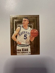 1994-95 Topps Embossed Gold Jason Kidd Rookie #102 Dallas Mavericks - Picture 1 of 2