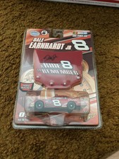 Dale Earnhardt Jr. 1/64 A Ride To Remember 2007 #8 Hood Series Diecast