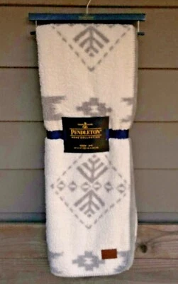 NEW! Pendleton Fleece Sherpa Soft Southwest Throw Blanket 50"x 70" Gray Cream  - Image 1 of 4