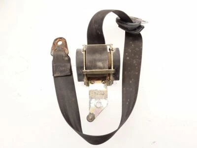 Peugeot 306 1997 Right Front Seat Belt 8212062 VEI38106 - Image 1 of 4